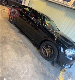 کرایسلەر 300